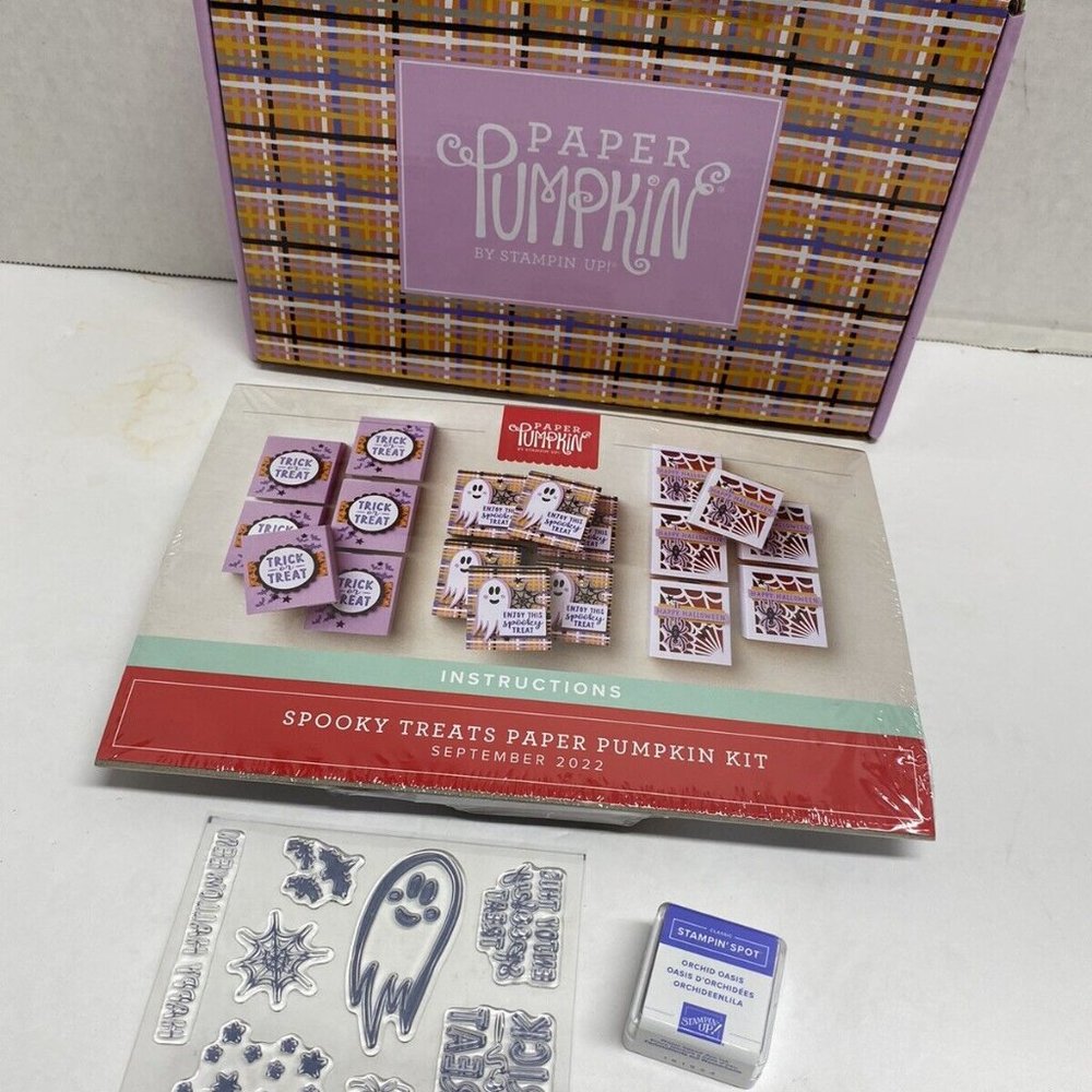 Paper Pumpkin Spooky Treats Sept 2022 unopened Card Kit